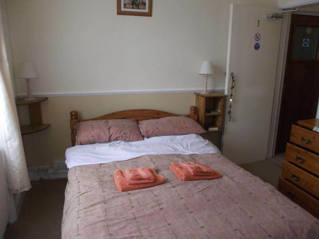 Beaufort Guesthouse Уеймут Екстериор снимка